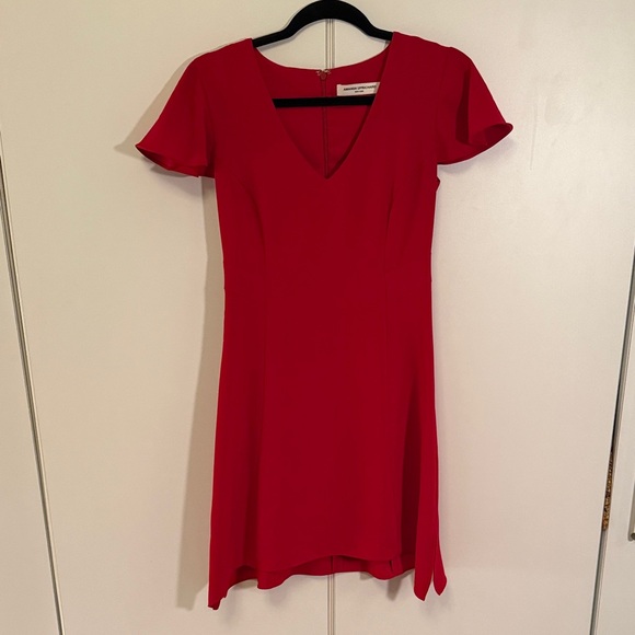 Amanda Uprichard Dresses & Skirts - Amanda Uprichard Red V-Neck Cocktail Dress